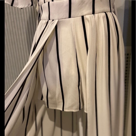 ☀️ Socialite Striped Maxi Romper. - Picture 4 of 4